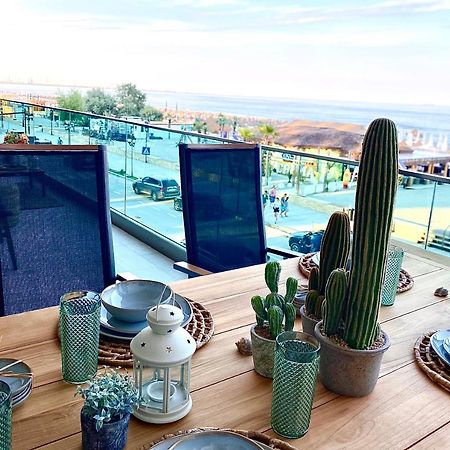 Ferienwohnung Royal Sea View Design Promenada 3 Năvodari Exterior foto