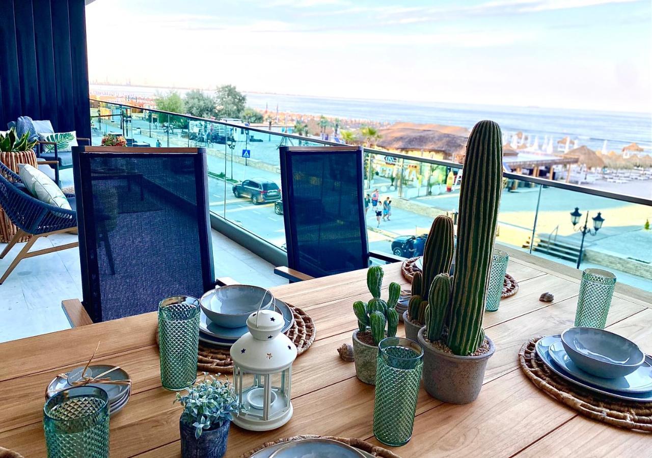 Ferienwohnung Royal Sea View Design Promenada 3 Năvodari Exterior foto